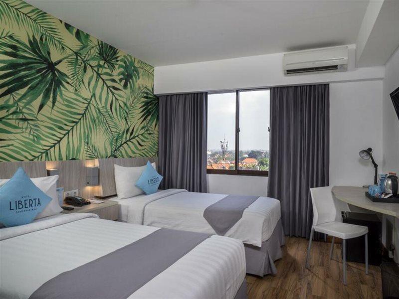 Liberta Seminyak Hotel Exterior photo