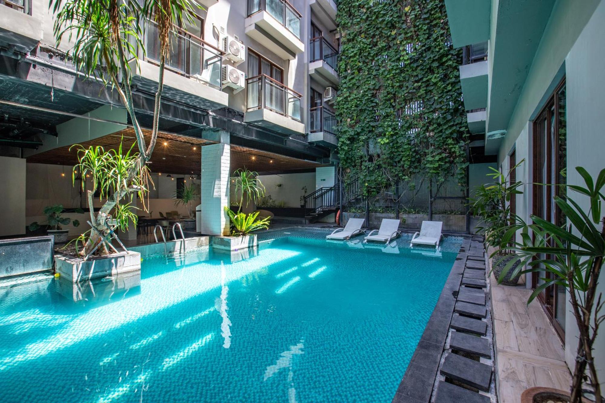 Liberta Seminyak Hotel Exterior photo