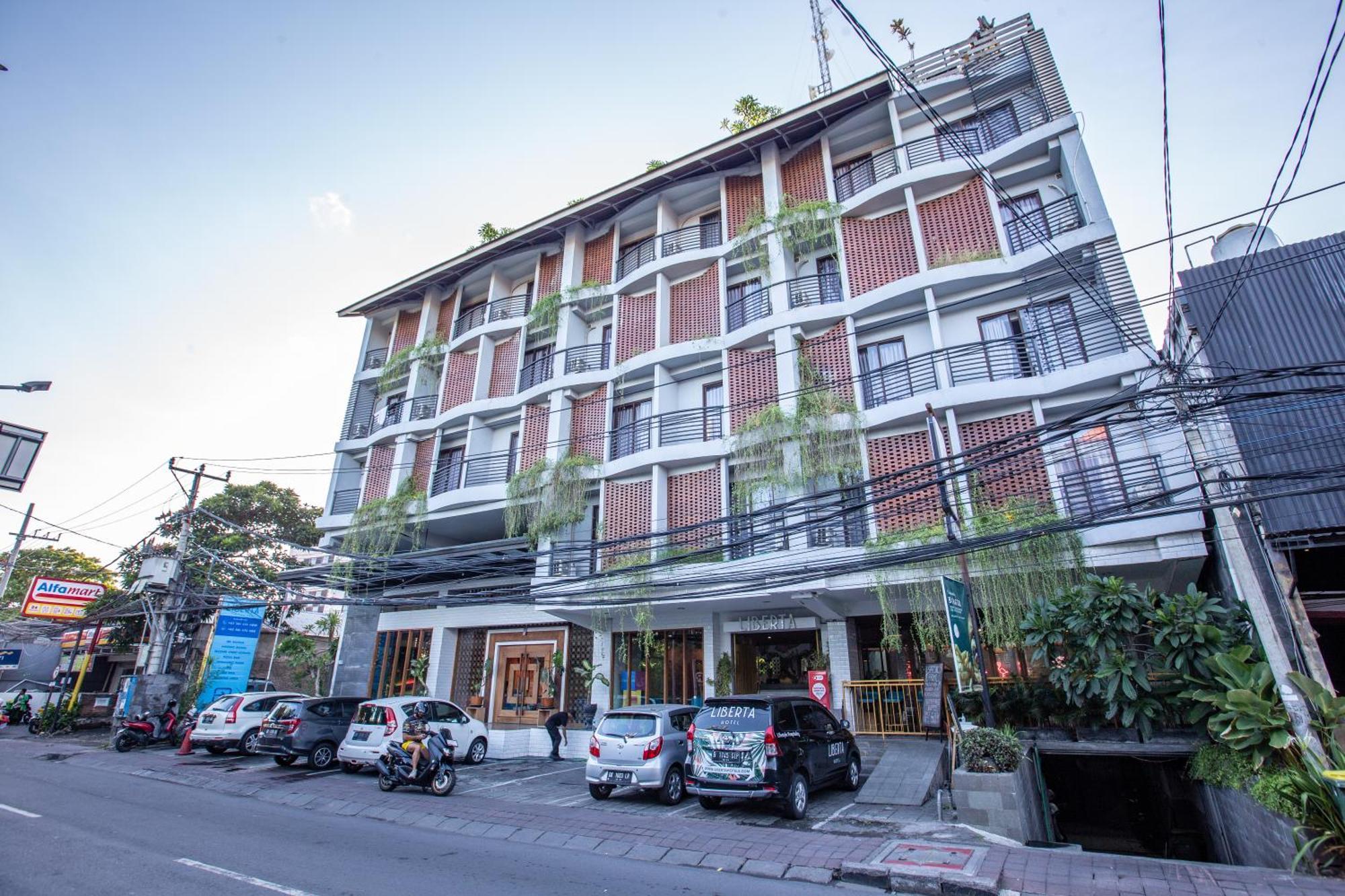 Liberta Seminyak Hotel Exterior photo