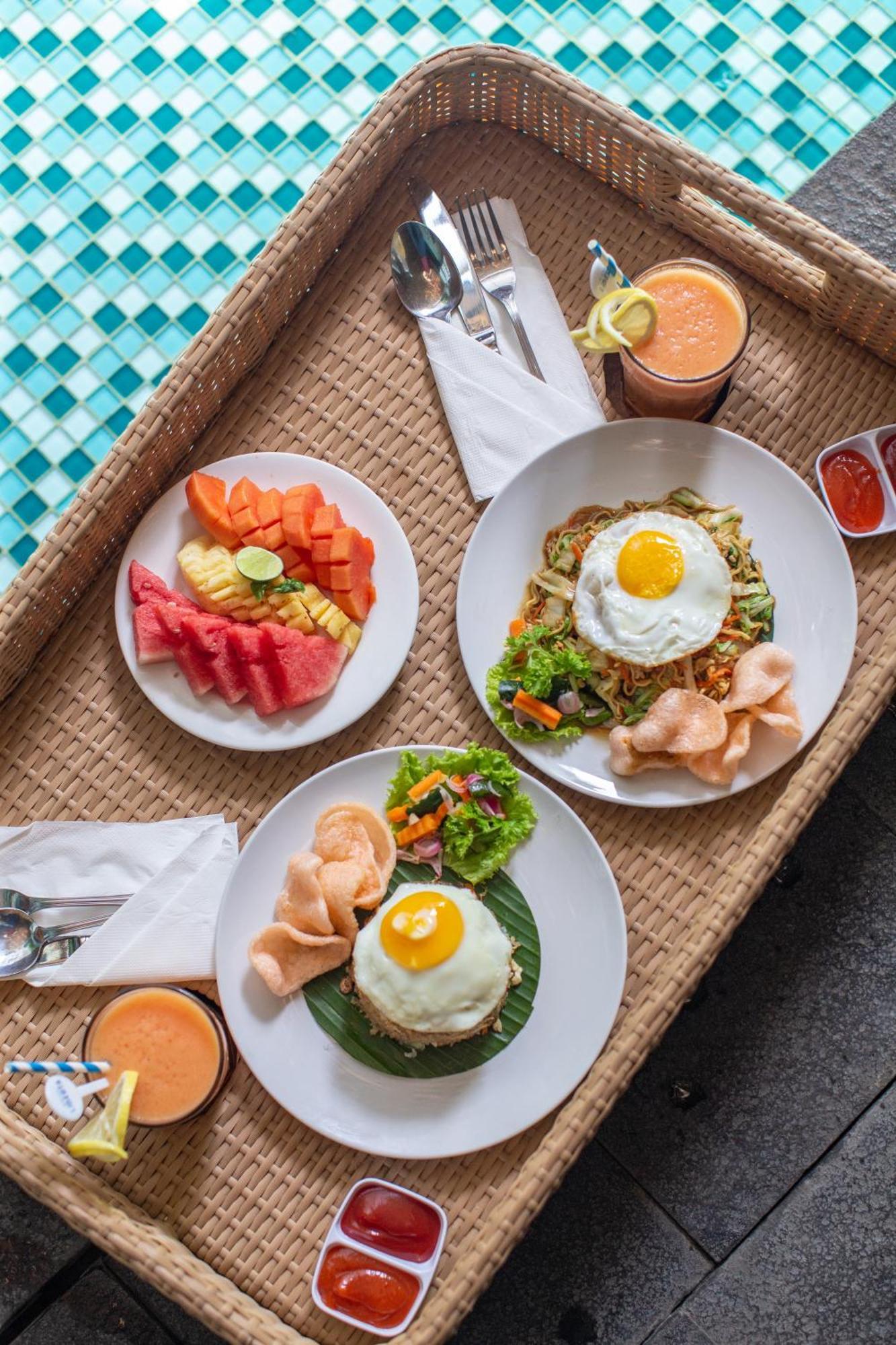 Liberta Seminyak Hotel Exterior photo