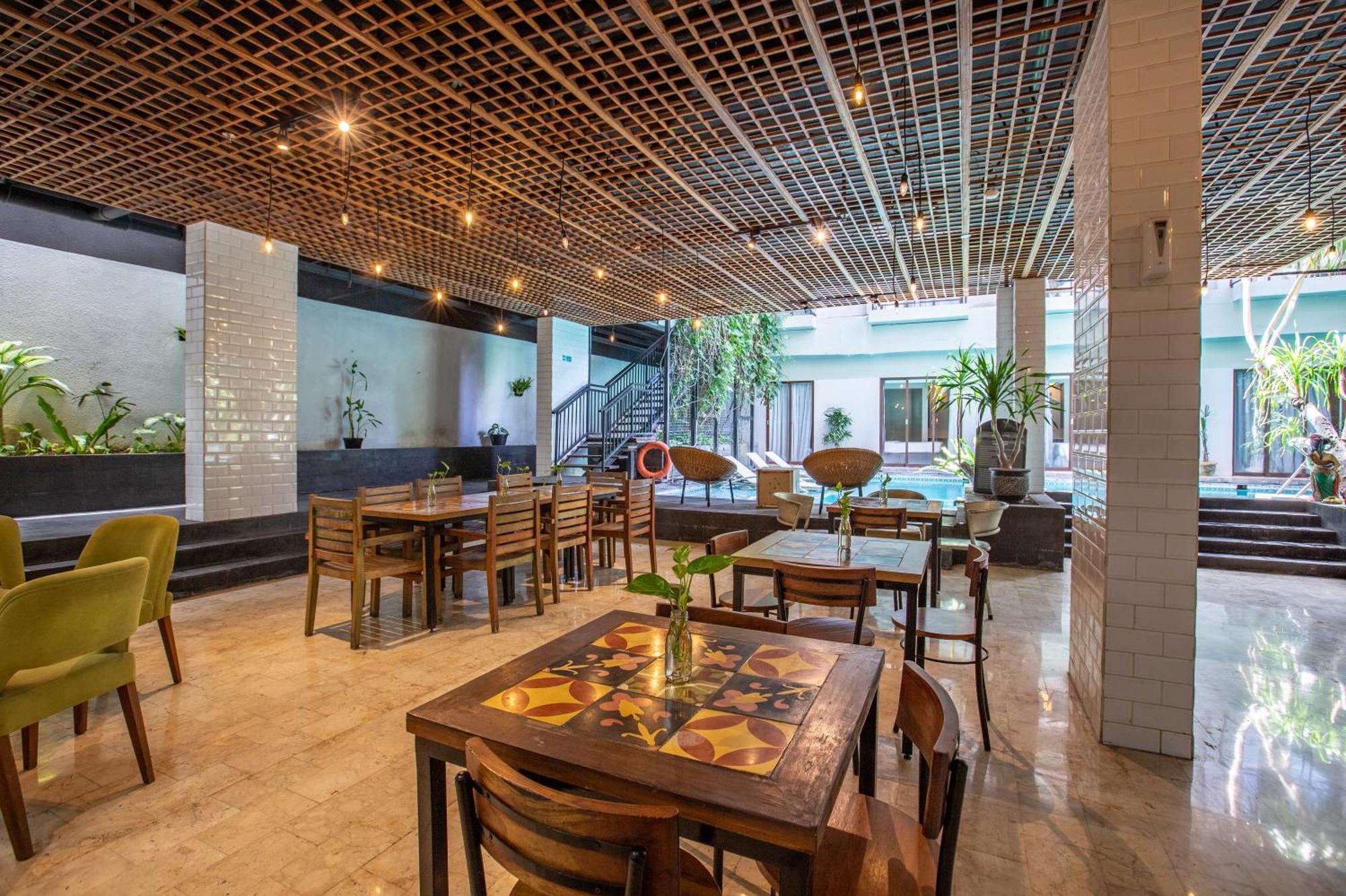 Liberta Seminyak Hotel Exterior photo