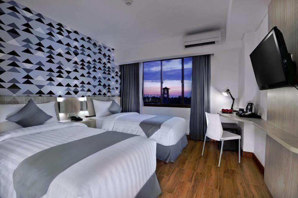 Liberta Seminyak Hotel Exterior photo